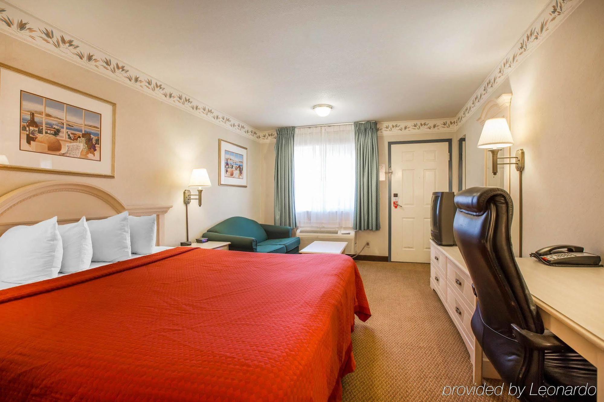 Econo Lodge Inn & Suites Lodi - Wine Country Area מראה חיצוני תמונה
